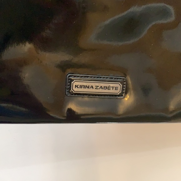 KIRNA ZABÊTE NWT Lips Envelope Clutch Wristlet - Picture 4 of 10